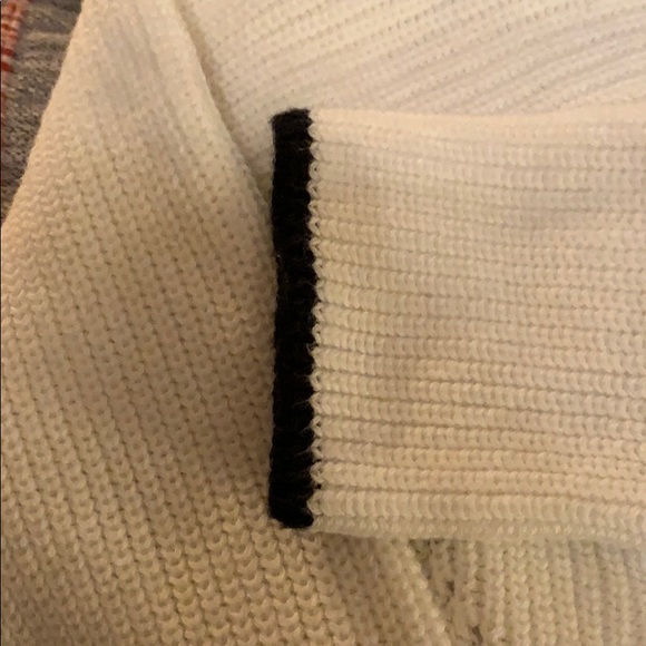 Gap Mock Turtleneck Sweater - Picture 6 of 8